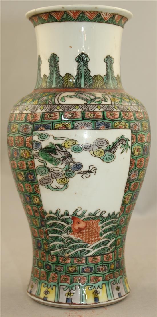 A Chinese famille verte baluster vase, early 20th century, 23.5cm.